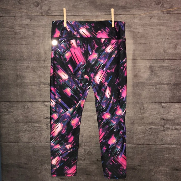 Fabletics Spectre Mid-Rise Printed PowerHold - Small - Picture 4 of 8